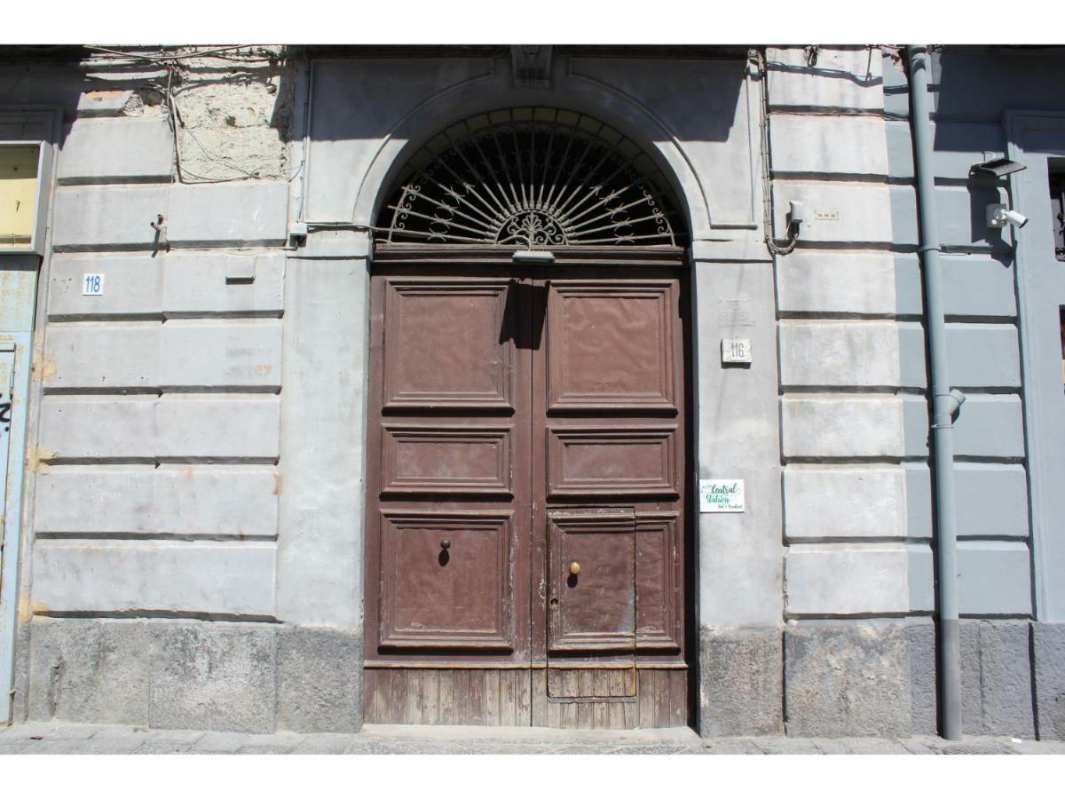 Central Station Garibaldi Naples Exterior photo